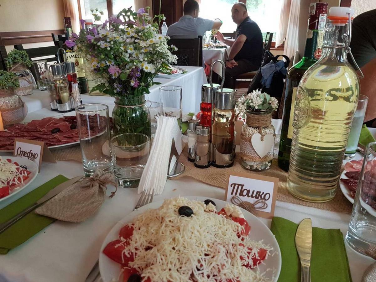 Семеен Хотел Федора Ribarica Extérieur photo